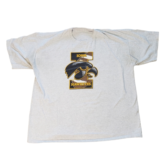 Vintage Iowa Hawkeyes Football Shirt 90's Inlayed Graphic NCAA Retro College Tee - Picture 1 of 7